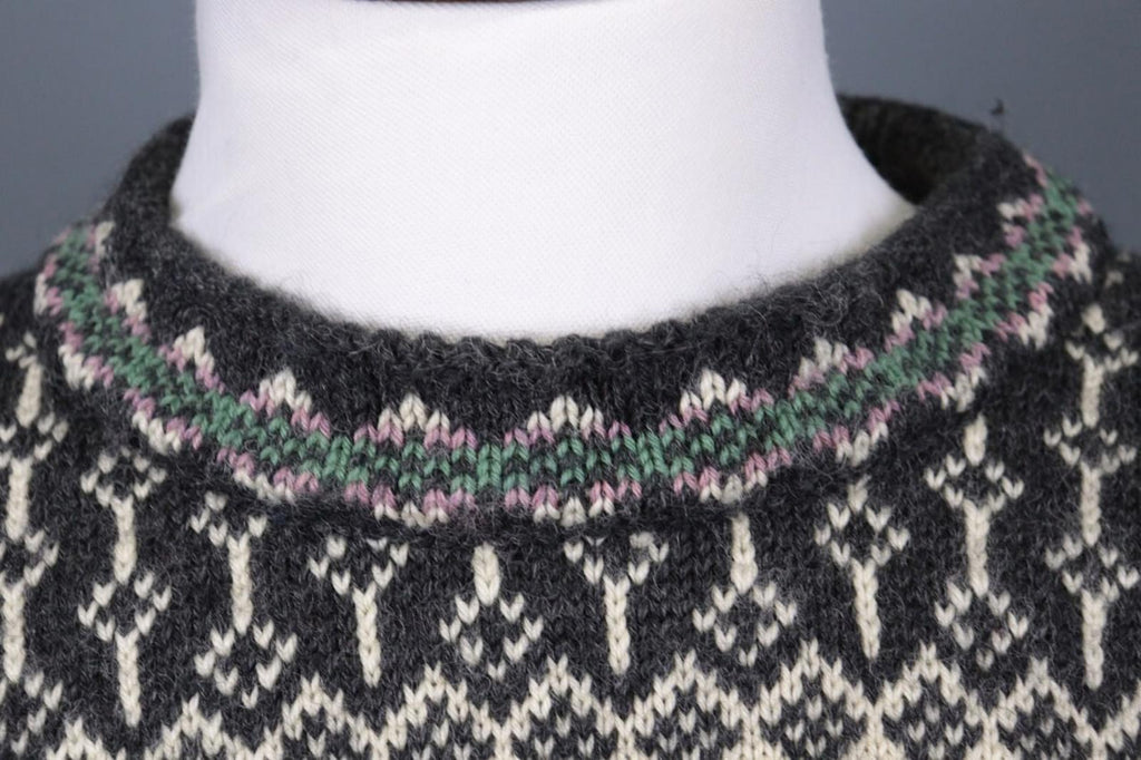 DALE OF NORWAY Black Deer Fair Isle Wool Knit Ski Sweater – Size XXL / 2XL