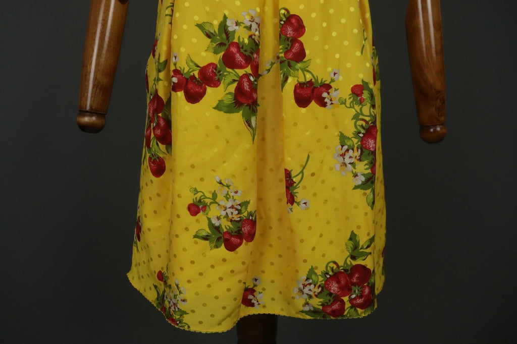 Juicy Couture Yellow Floral Short Sleeve Back Buttons Fit & Flare Dress – Size 6