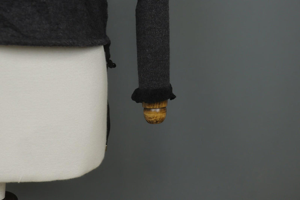 HIGH Use Gray Virgin Wool Knit Long Sleeve Round Neck Pullover Sweater – Size S