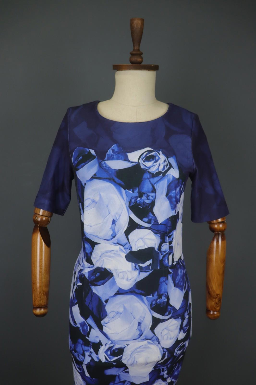 ESCADA SPORT Blue Rose Print Zipper Back Half Sleeve Sheath Dress – Size 38