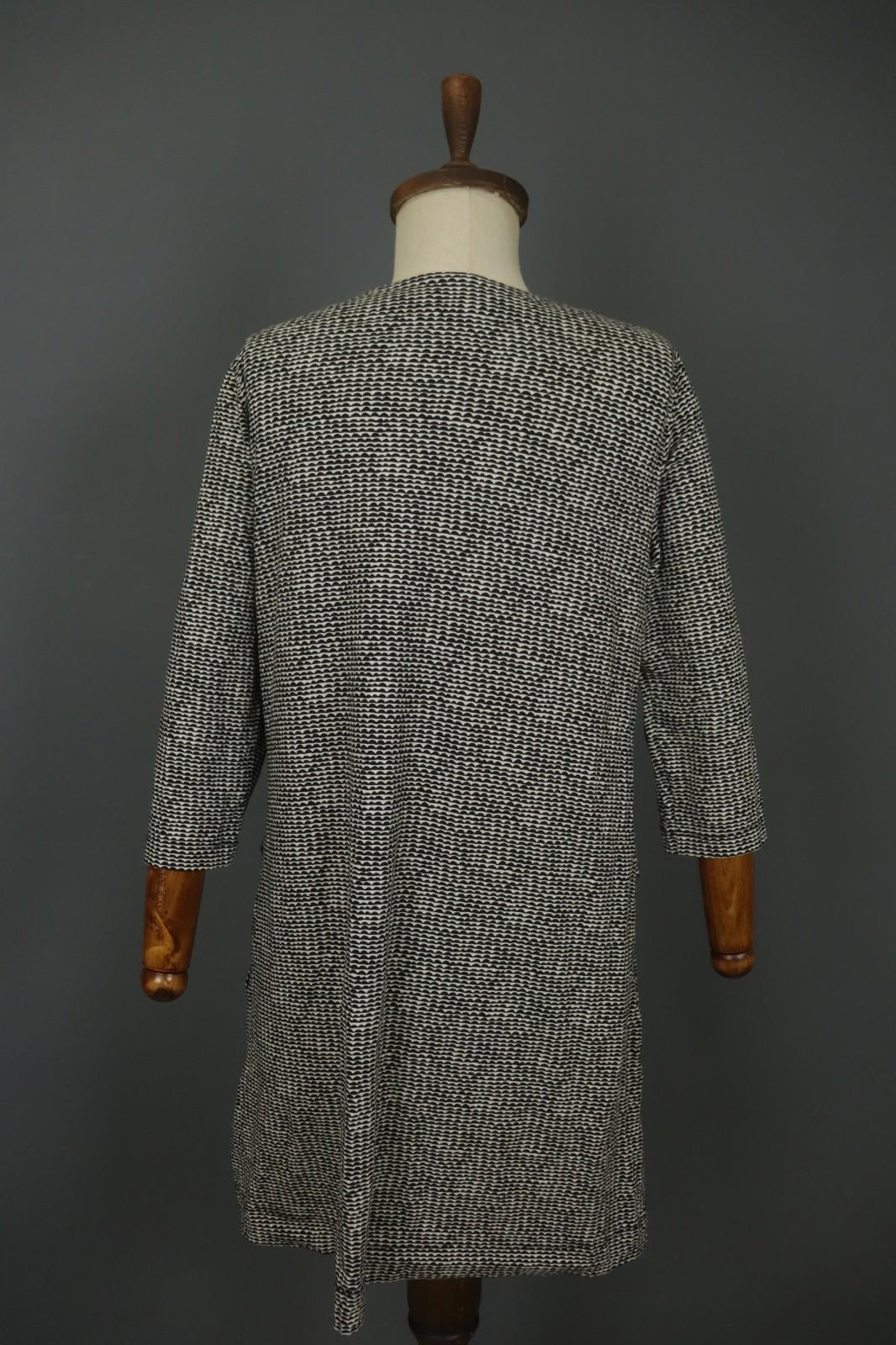 MARIMEKKO MEITIN Black & White Striped Cotton Long Sleeve Shift Dress – Size M