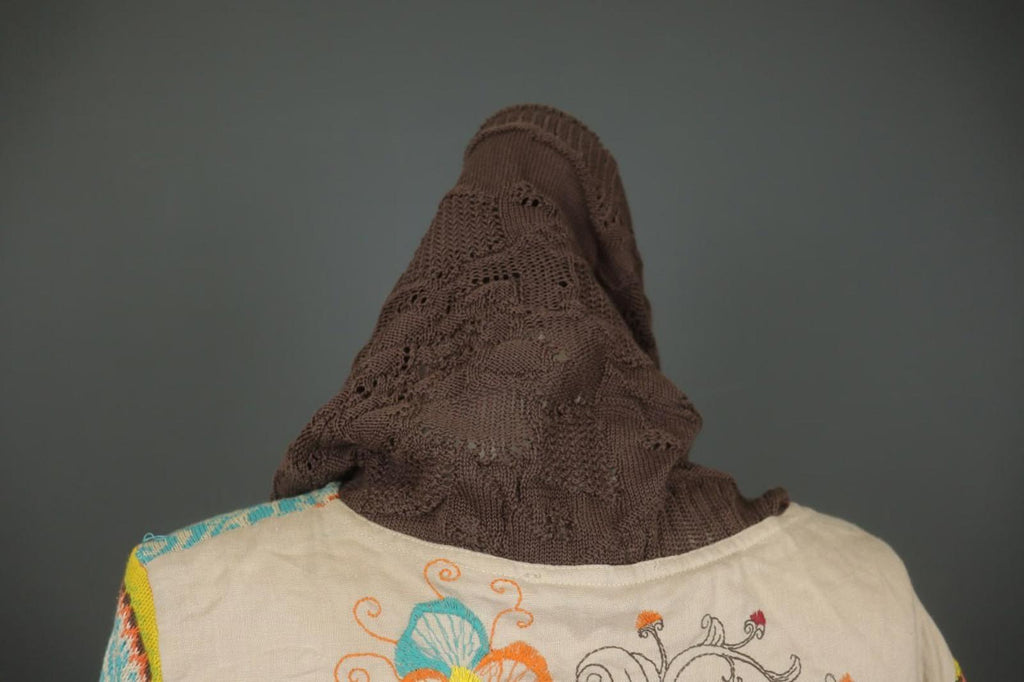 IVKO Multi Embroidered Floral Knitted Long Sleeve Full Zip Hooded Sweater – Size L