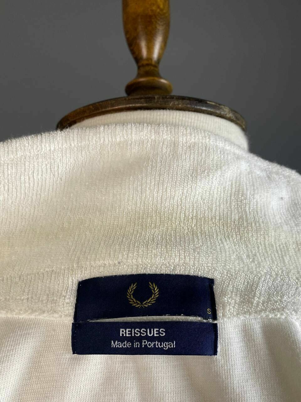 Fred Perry Reissues White Long Sleeze Full Zip Sweater – Men's S