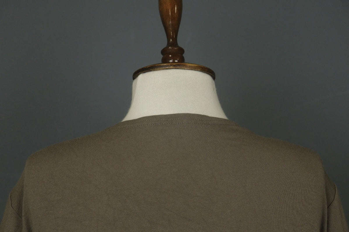 OSKA Brown Knit Classic Long Sleeve Round Neck Pullover Knee Length Shift Dress