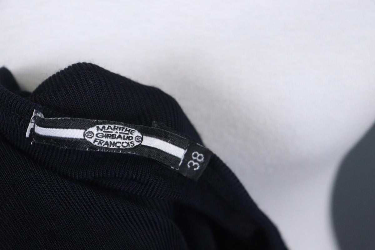 MARITHE+FRANCOIS GIRBAUD Black Viscose Raglan Sleeve Pullover Sweater – Size 38