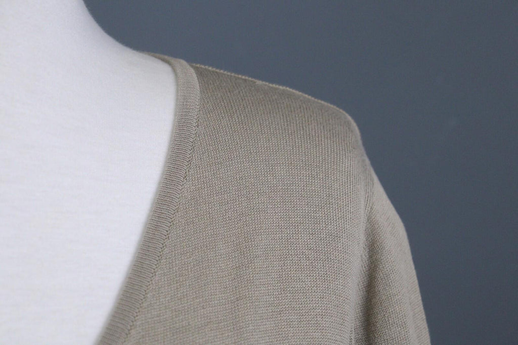 OSKA Gray Long Sleeve V-Neck Stretch Lightweight Top Blouse – Size 2
