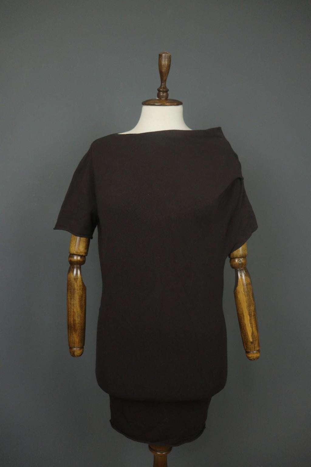 SARAH PACINI Black Viscose Blend Knit Short Sleeve Sweater Dress – Size One Size