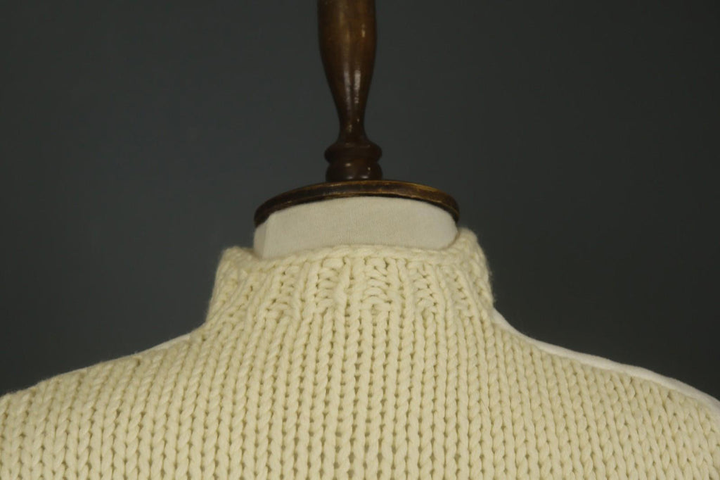 MARITHE FRANCOIS GIRBAUD White Knitted Slim Fit Mock Neck 1/4 Zip Sweater Sz 38