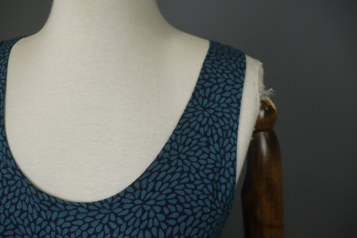 GUDRUN SJODEN Blue Modal Floral Stretch Sleeveless Scoop Neck Tank Dress – Size L