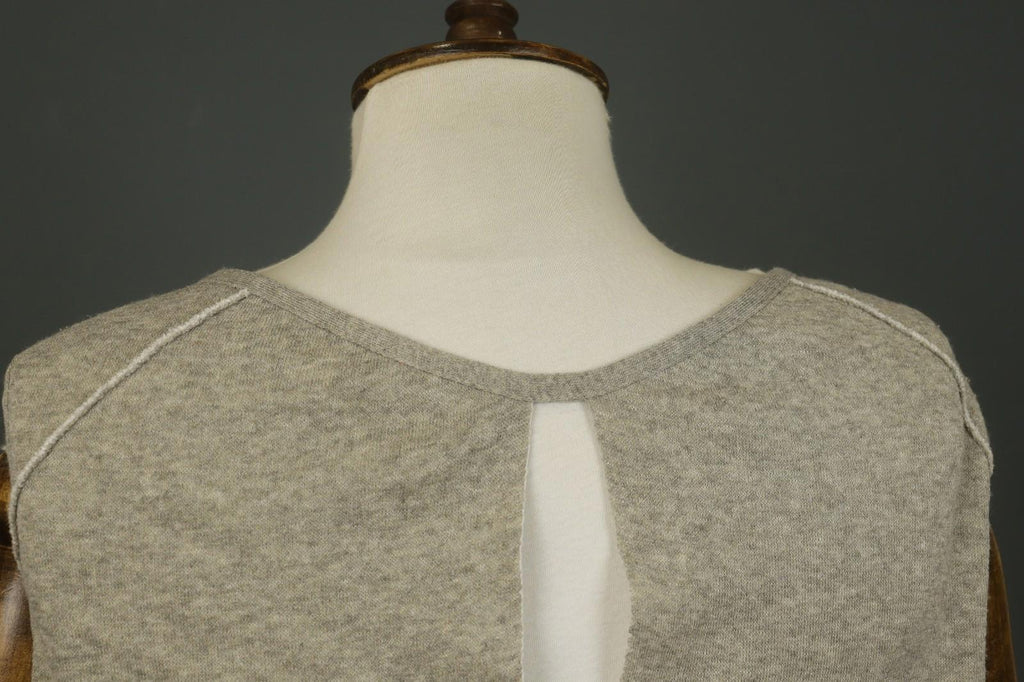 ANNETTE GORTZ Gray White Regular Fit Sleeveless V-Neck Pullover Tank Top – Size M