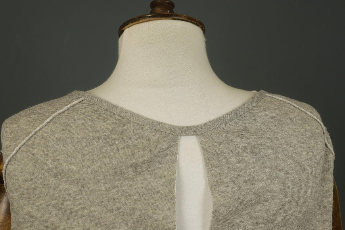 ANNETTE GORTZ Gray White Regular Fit Sleeveless V-Neck Pullover Tank Top – Size M