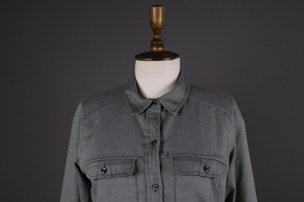 ARCTERYX Relaxed Fit Gray Long Sleeve Button Hiking Shirt – Size M