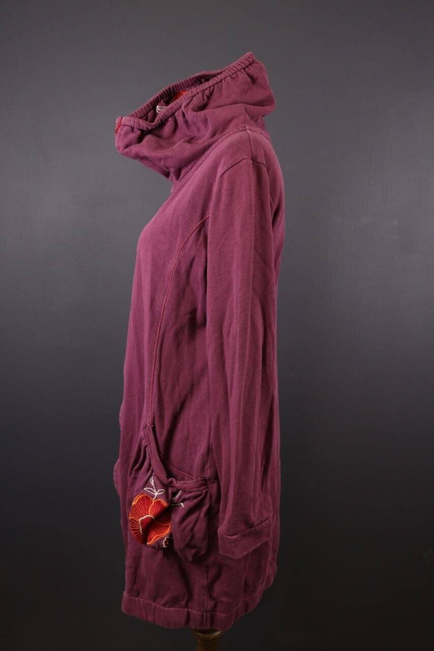 Deerberg Burgundy Floral Embroidered High Neck Full Zip Sweater – Size L