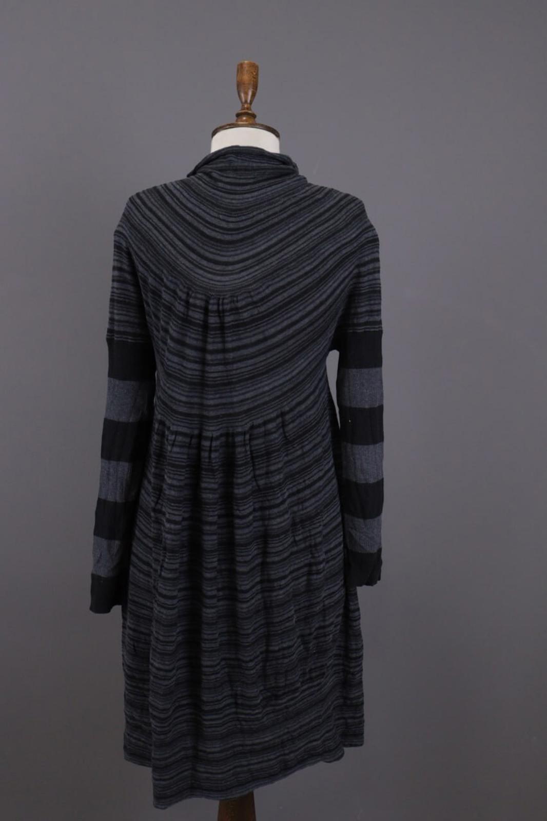 OSKA Gray Striped A-Line Cowl Neck Long Sleeve Short Dress – Size 2