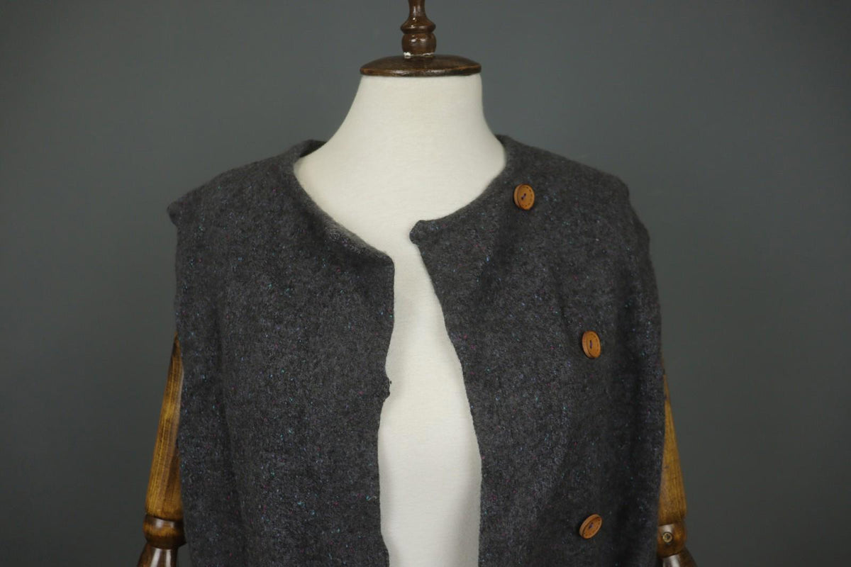 GUDRUN SJODEN Charcoal Gray Wool Sleeveless Button Front Cardigan Sweater – Size L
