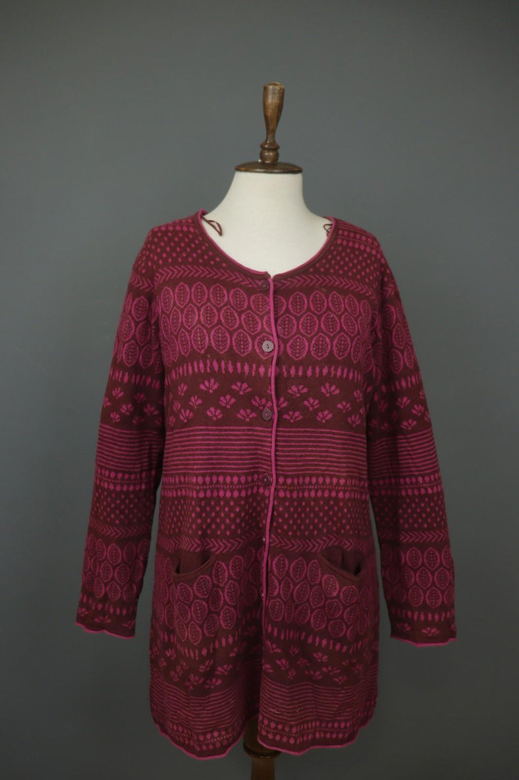 GUDRUN SJÖDEN Burgundy Geo Print Long Sleeve Button Front Cardigan Sweater Sz M