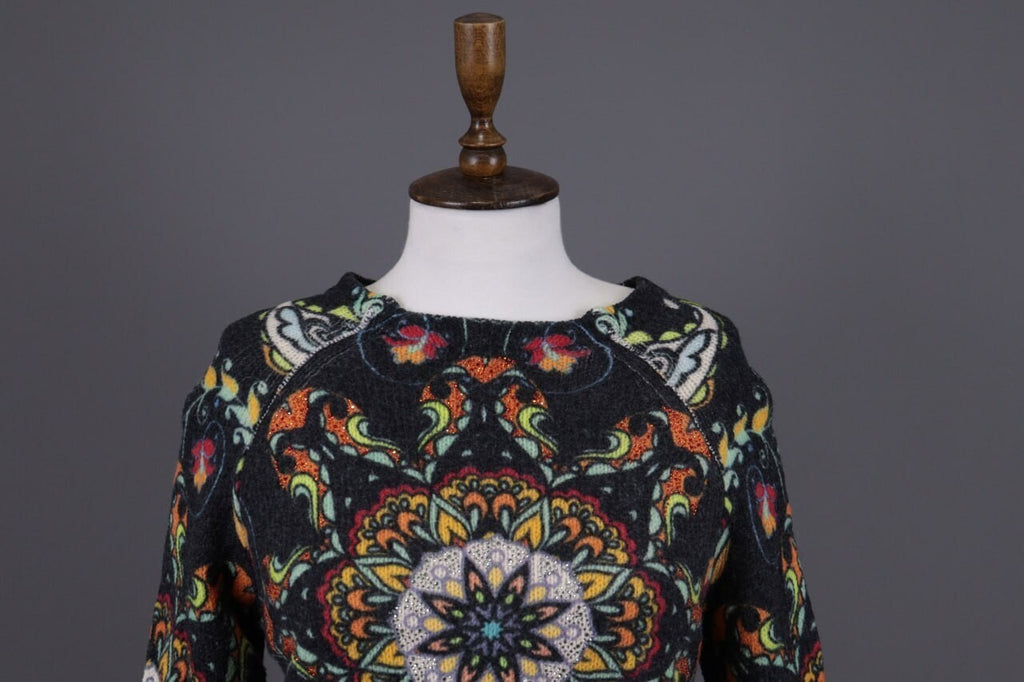 Princess Goes Hollywood Gray Floral Wool Cropped Knit Sweater – Size 36 / M