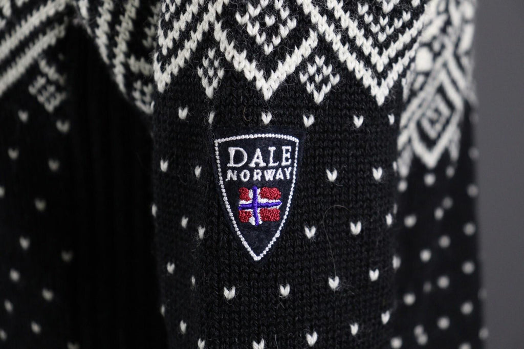 DALE OF NORWAY Black Fair Isle Wool Duffle Cardigan Sweater – Size S