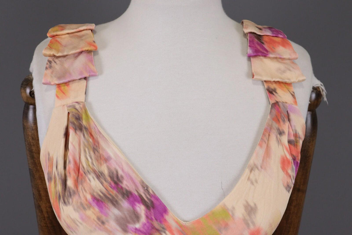 GIANNI VERSACE Multicolor Floral 3D Sleeveless V-Neck Blouse Tank Top – Size 40