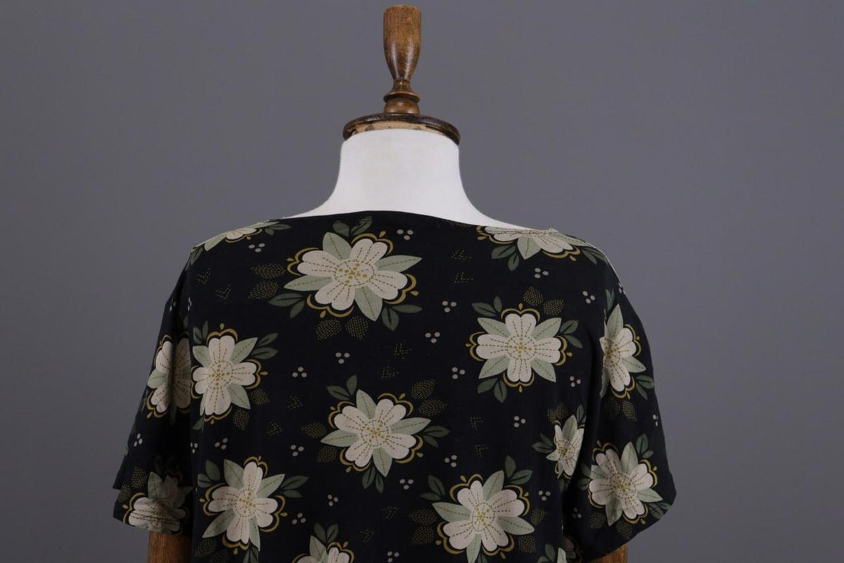 GUDRUN SJODEN Black Floral Relaxed Summer Short Sleeve Blouson Midi Dress – Size L