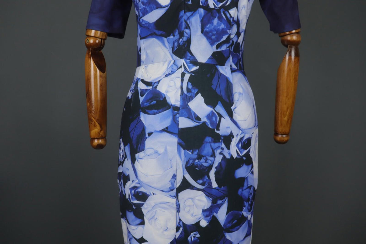 ESCADA SPORT Blue Rose Print Zipper Back Half Sleeve Sheath Dress – Size 38