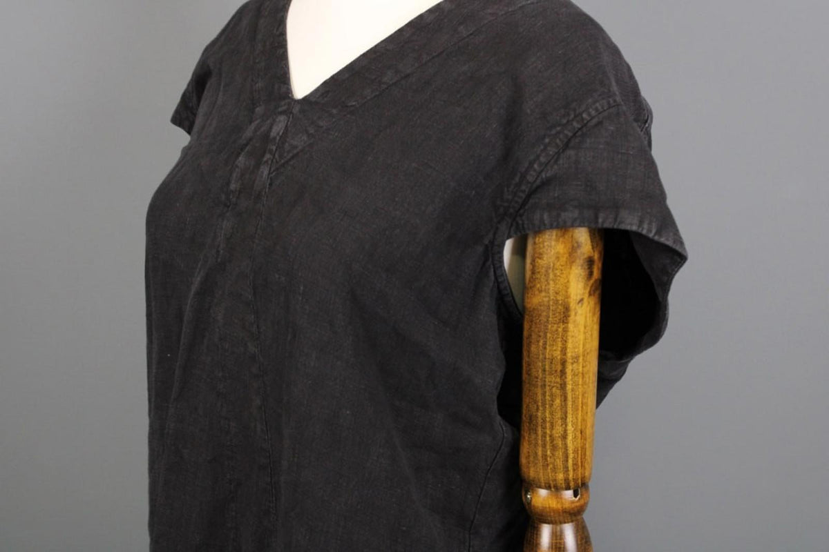 OSKA Black Linen Regular Fit V-Neck Casual Short Sleeve Long Maxi Dress – Size 2