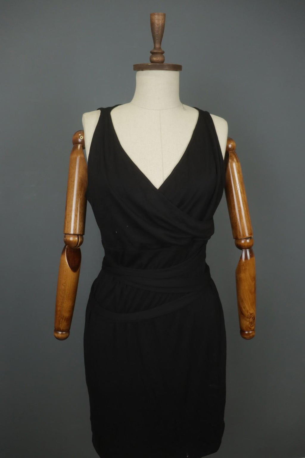 SARAH PACINI Black Nylon Sleeveless V-Neck Belted Waist Wrap Tank Dress – Size 3