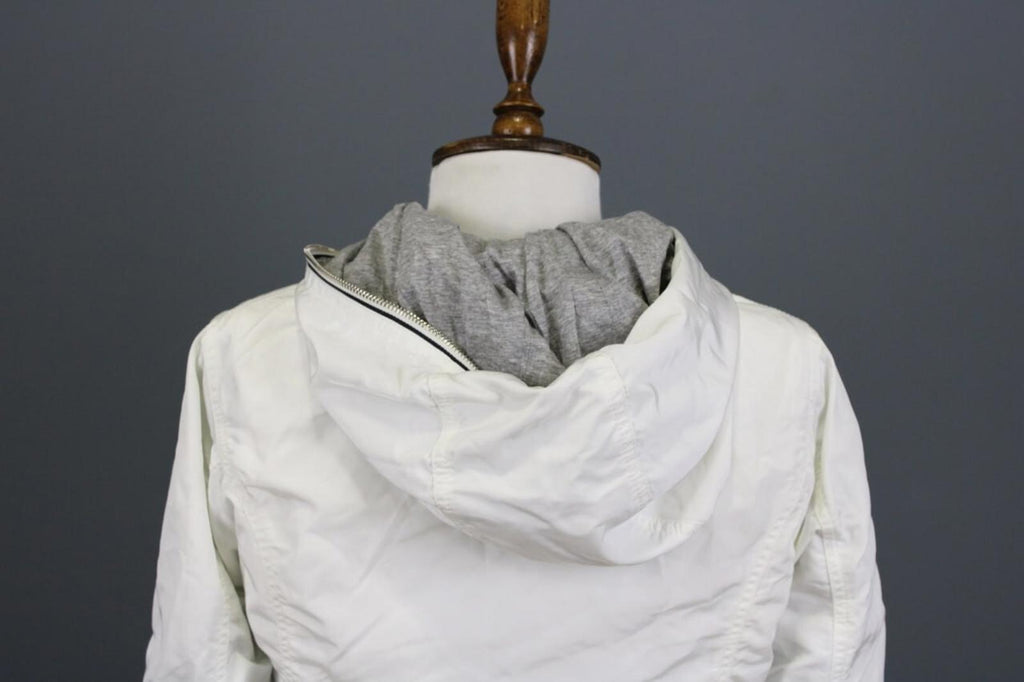 DUVETICA White Lightweight Hooded Full Zip Long Jacket – Size 44