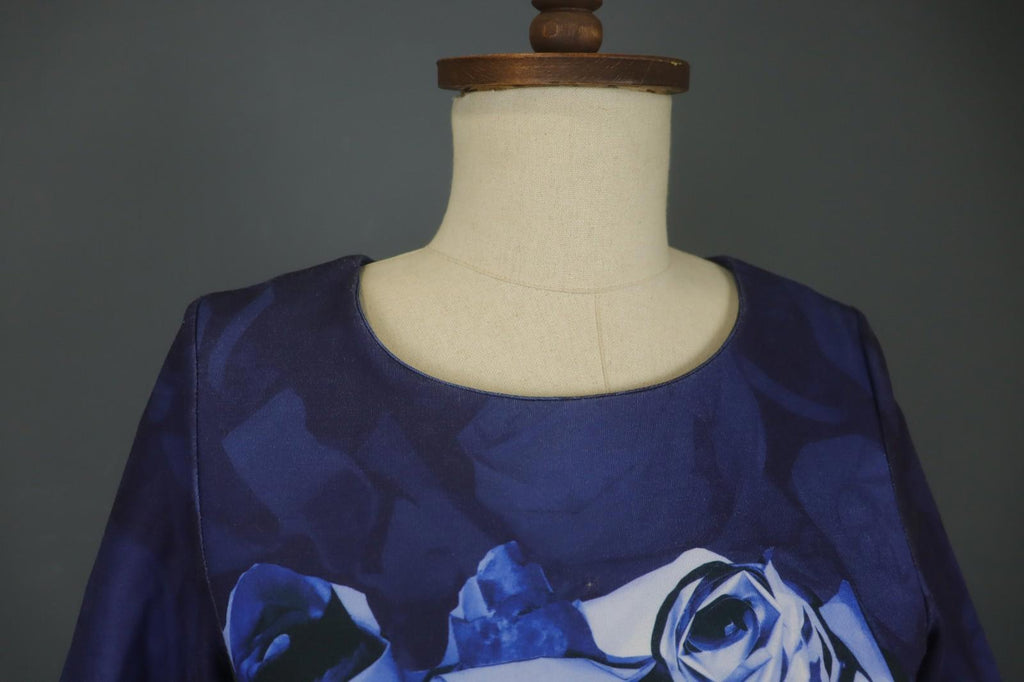 ESCADA SPORT Blue Rose Print Zipper Back Half Sleeve Sheath Dress – Size 38