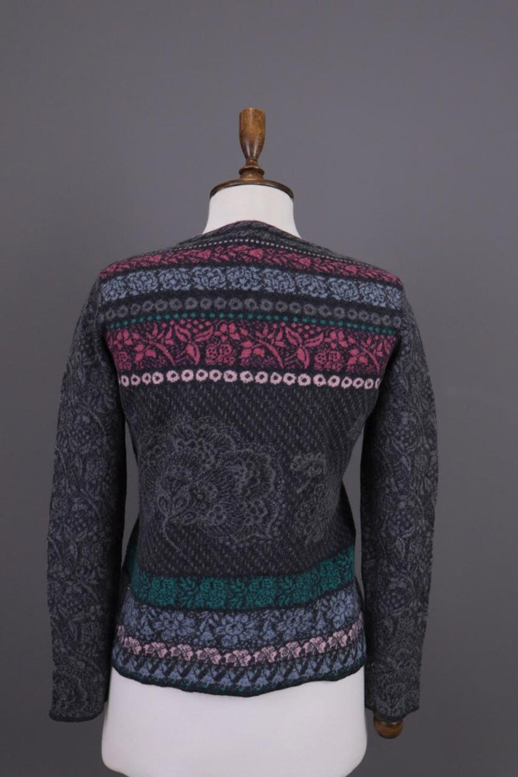 IVKO Multicolor Floral Jacquard Wool Knit Jumper Sweater – Size M / 38