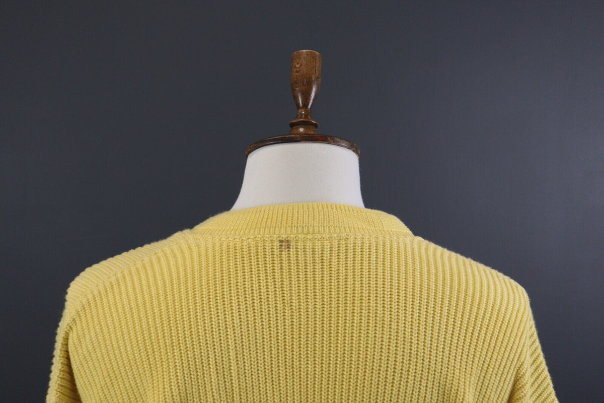 Carlo Colucci Yellow Knit Ribbed V-Neck Wool Sweater – Size L-XL US 44 EU 554