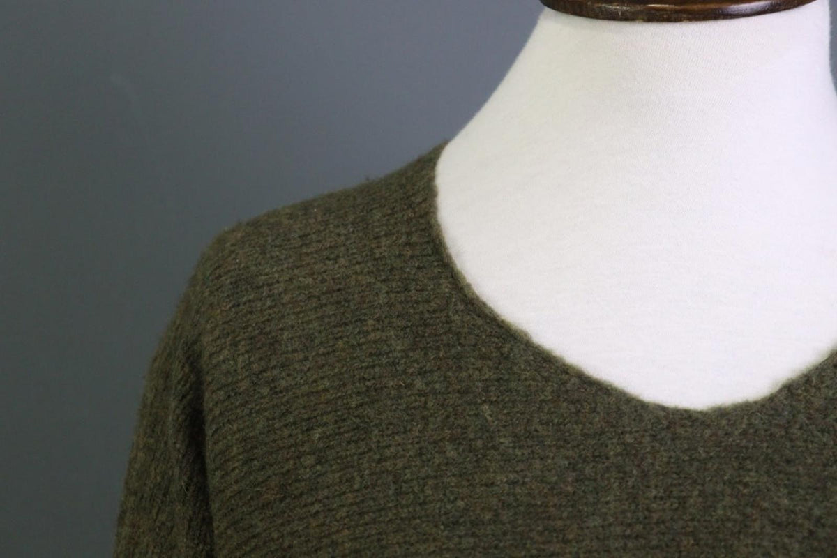 GRIZAS Green Wool Flower Knit Crew Neck Long Sleeve Pullover Sweater – Size XL