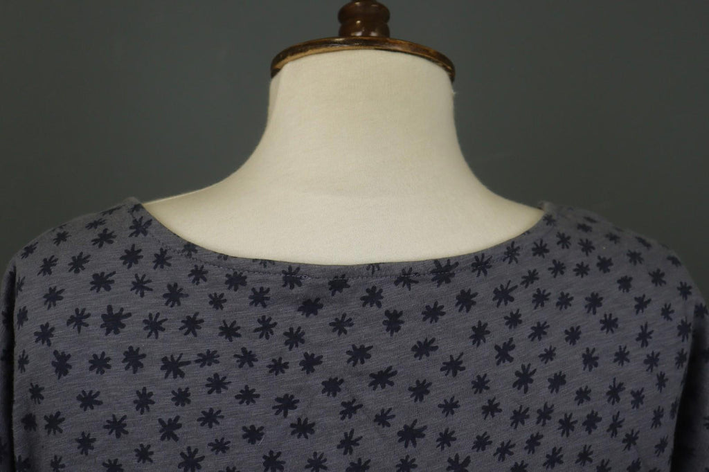GUDRUN SJODEN Gray Floral 100% Cotton Short Sleeve Round Neck Shift Dress – Size M