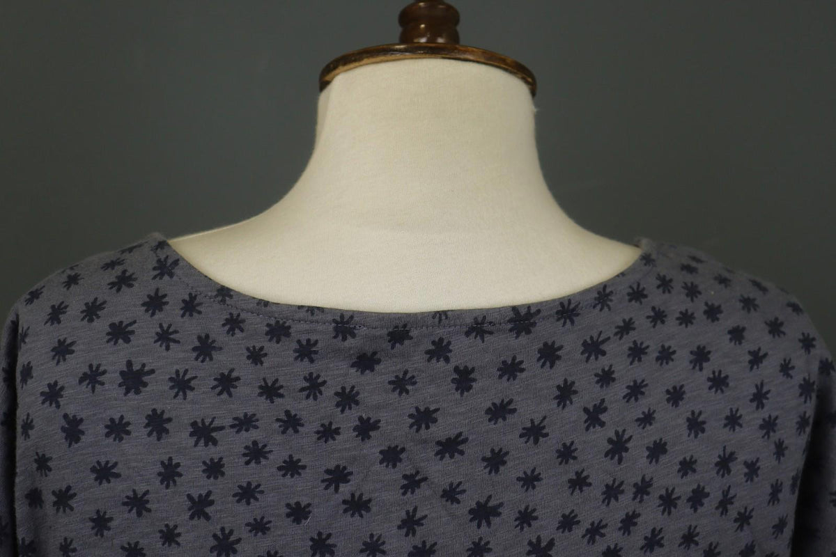 GUDRUN SJODEN Gray Floral 100% Cotton Short Sleeve Round Neck Shift Dress – Size M