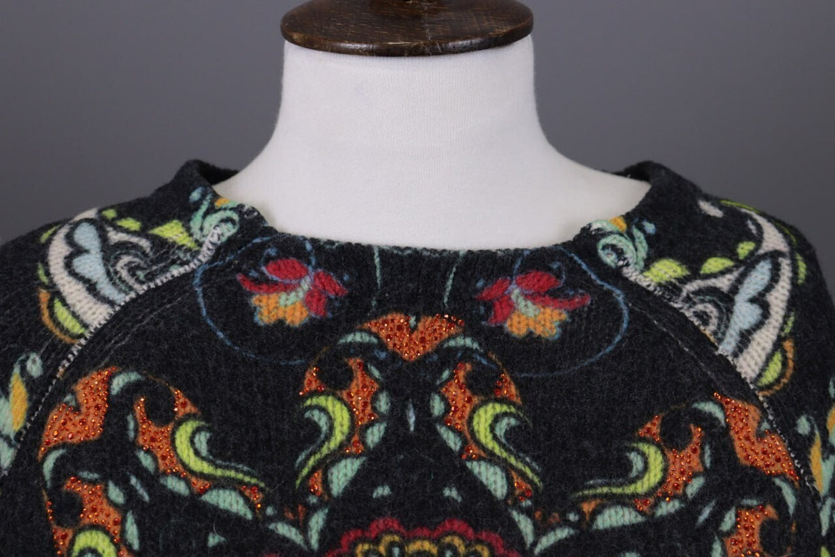 Princess Goes Hollywood Gray Floral Wool Cropped Knit Sweater – Size 36 / M
