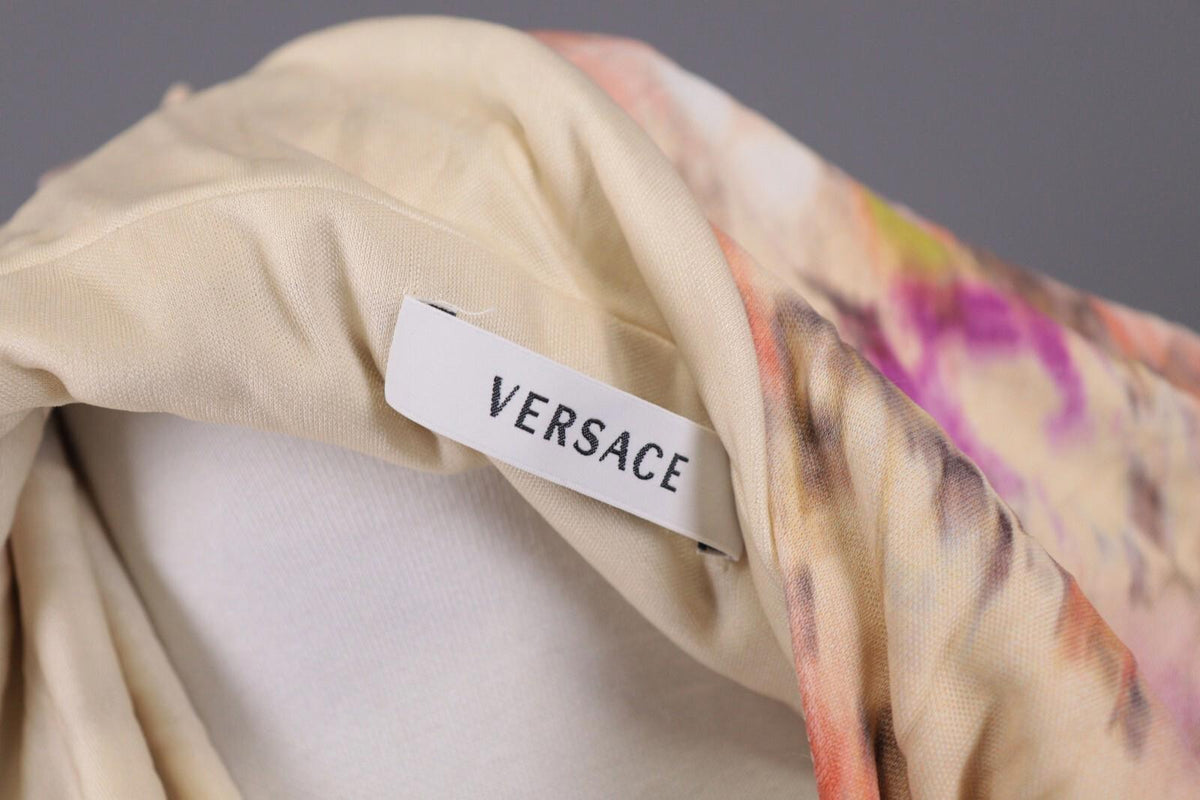 GIANNI VERSACE Multicolor Floral 3D Sleeveless V-Neck Blouse Tank Top – Size 40