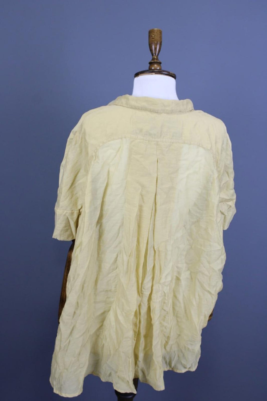 RUNDHOLZ Beige Classic Fit Collared Long Sleeve Button Front Shirt Top – Size L