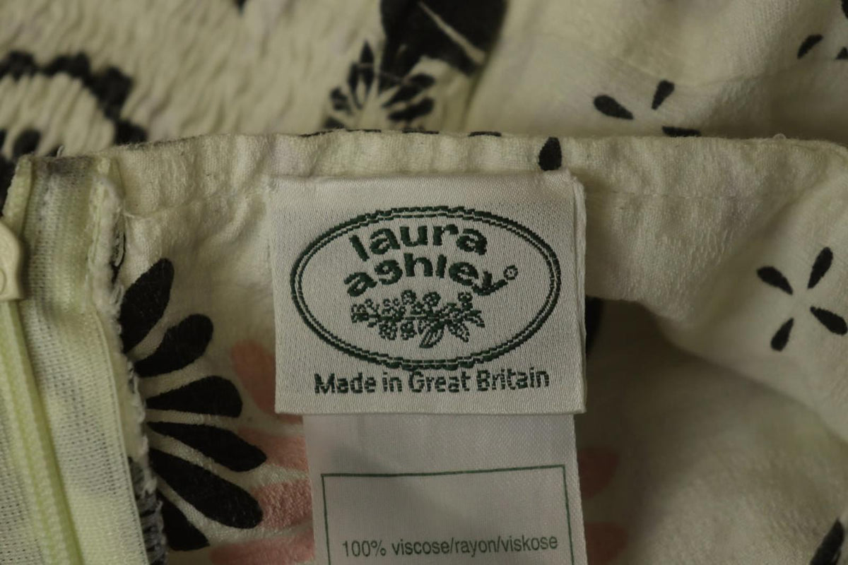 LAURA ASHLEY White & Black Floral Viscose Sweetheart Neck Sheath Dress – Size M