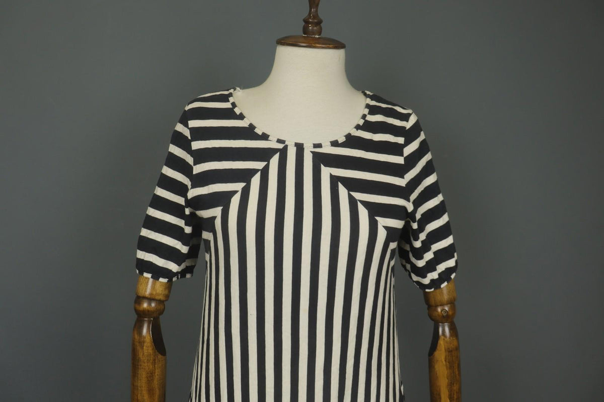 GUDRUN SJODEN Black White Striped 100% Cotton Round Neck Shift Dress – Size S – Used