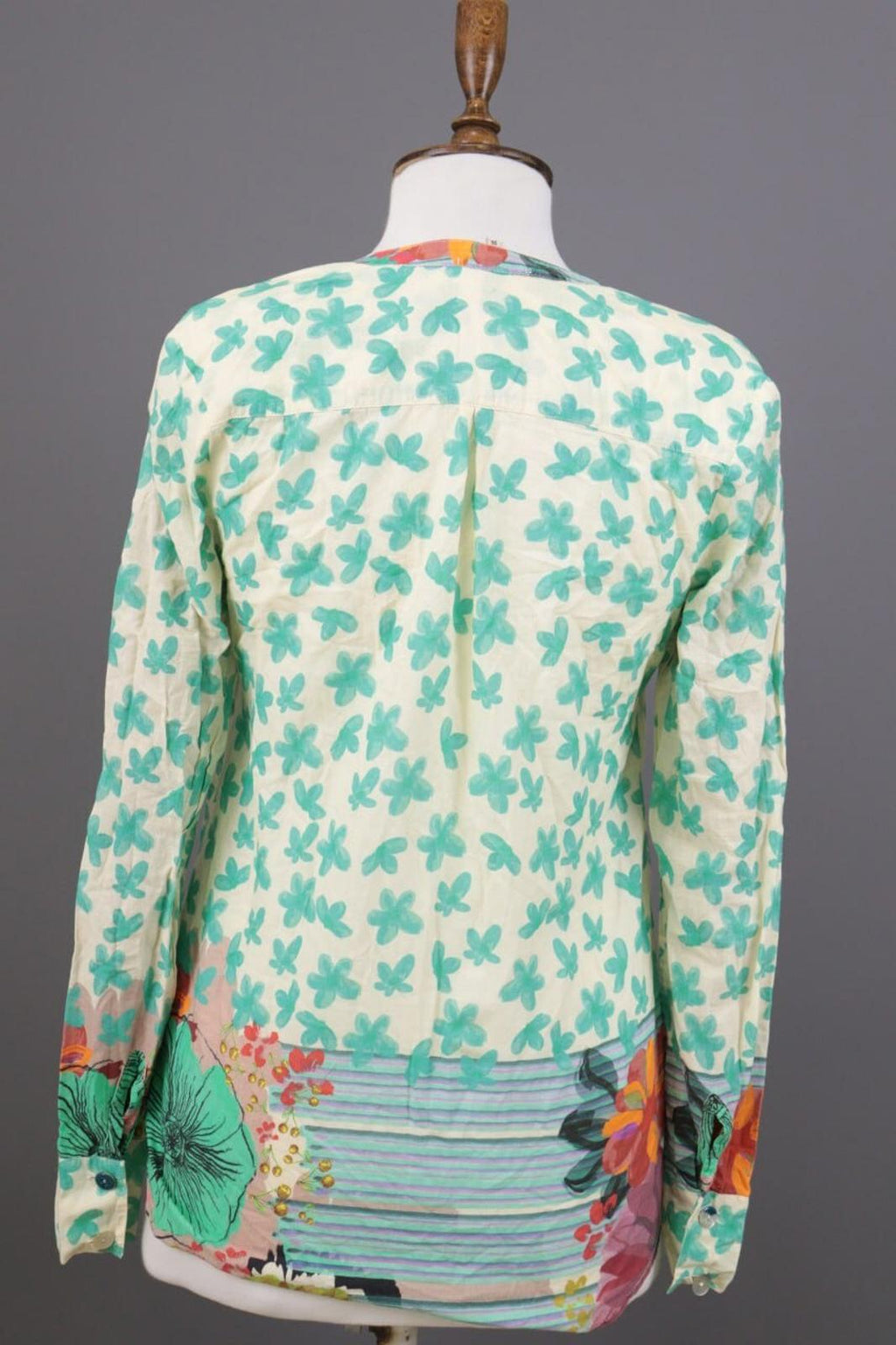 IVKO Green Floral Henley Lightweight Summer Blouse Shirt – Size 36