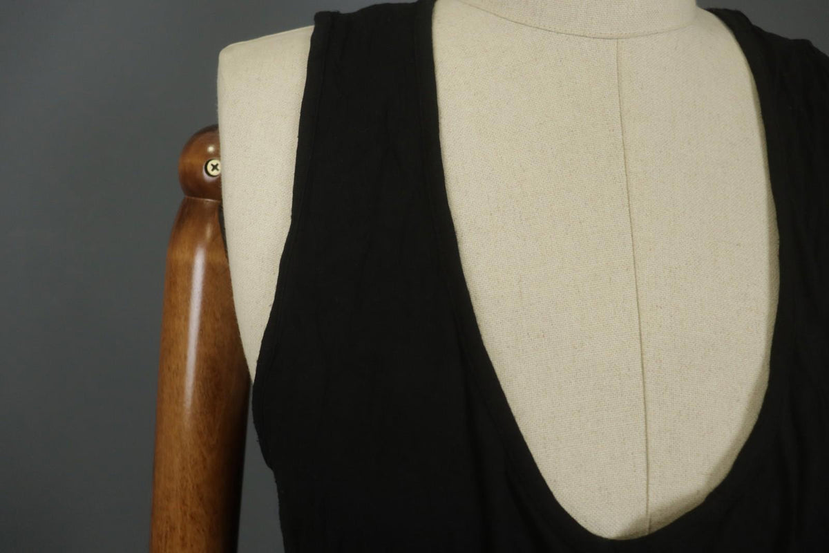 Barbara Speer Black 100% Viscose Sleeveless V-Neck Pullover Tank Dress – Size 2