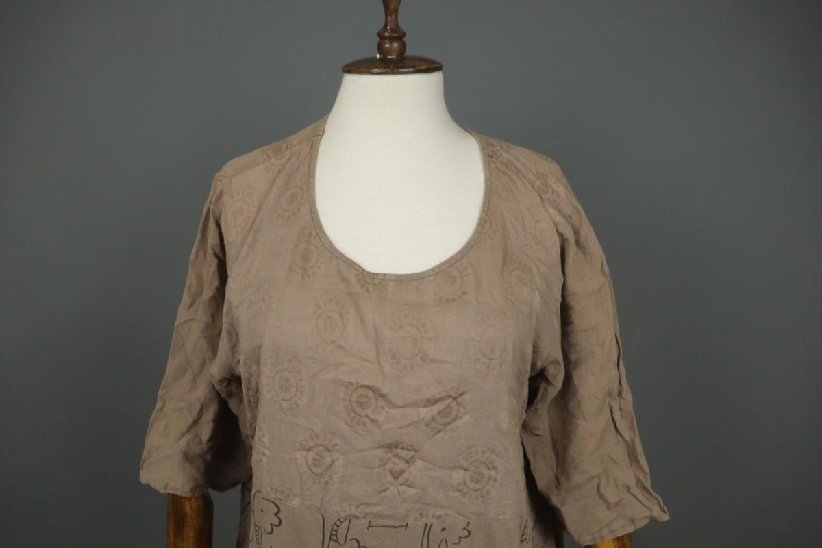 GUDRUN SJODEN Brown Elephant Print 3/4 Sleeve Round Neck Shift Dress – Size S