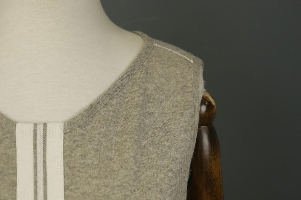 ANNETTE GORTZ Gray White Regular Fit Sleeveless V-Neck Pullover Tank Top – Size M