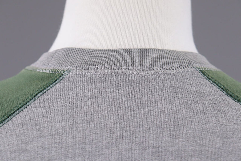 Carhartt Holbrook BI-Color Sweatshirt Gray/Green Sweater – Size M