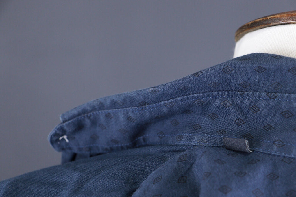 Barbour Tailored Fit Blue Long Sleeve Button Down Shirt – Size EUR XL / USA L