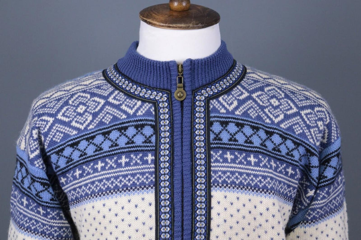 WIND-FJORD CALSSIC Blue / Beige Wool Full Zip Ski Jacket – Size S
