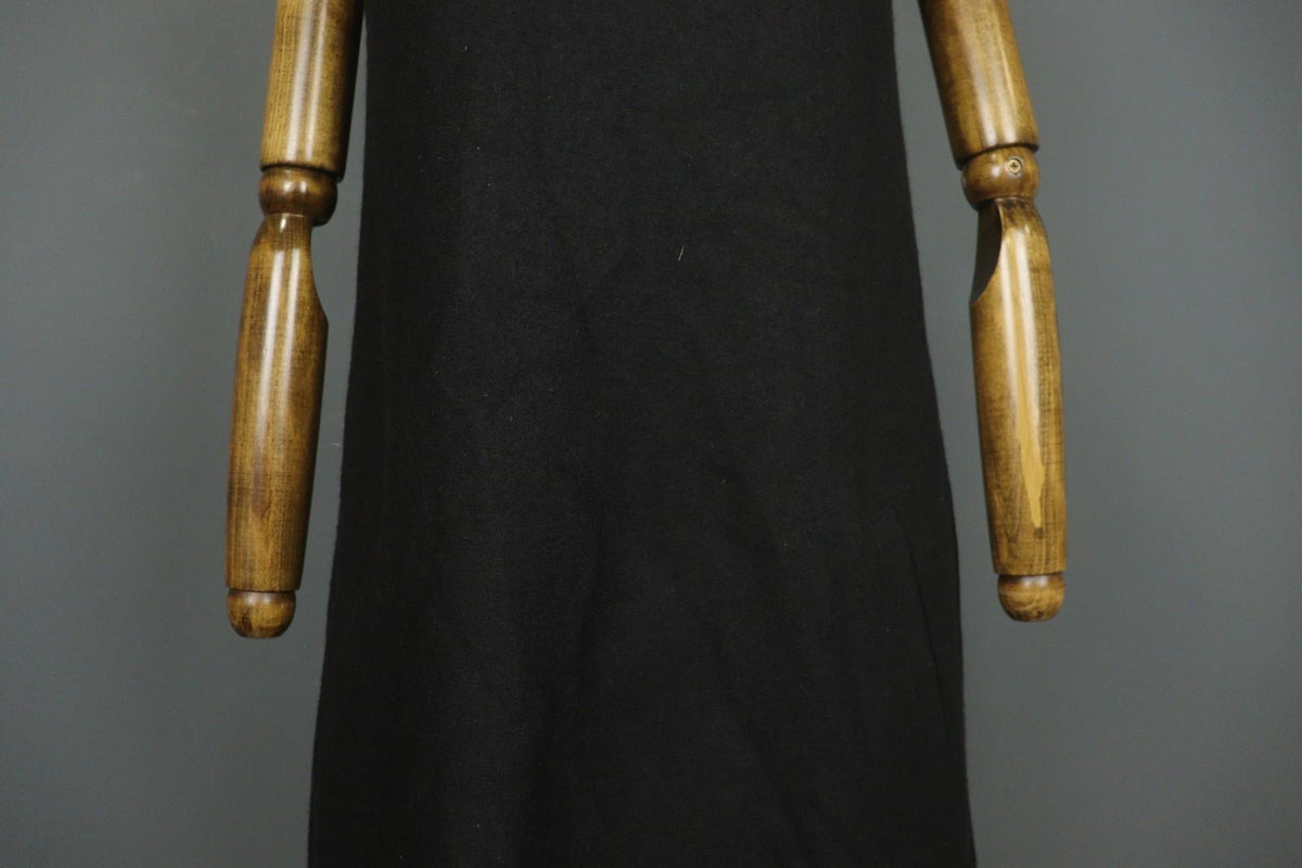 HANNES ROETHER Black 100% Wool Cap Sleeve Crew Neck Pullover Sheath Dress – Size S