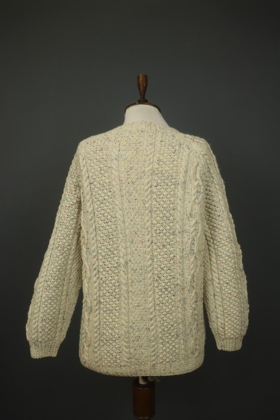 IVKO White Long Sleeve Knitted Winter Button Front Cardigan Sweater – Size 38