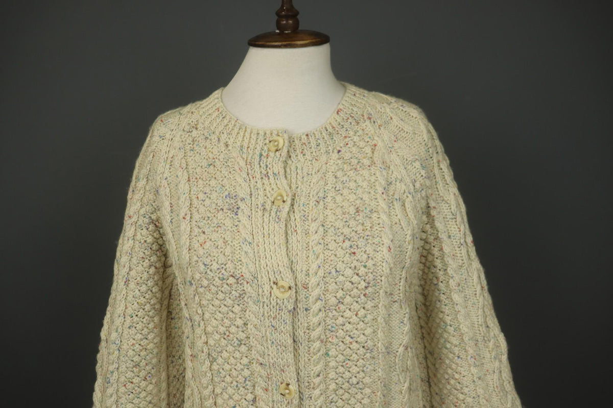 IVKO White Long Sleeve Knitted Winter Button Front Cardigan Sweater – Size 38