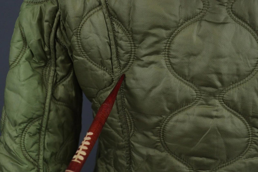 JET SET Green Nylon Long Sleeve Full Zip Snap Button Cuff Quilted Jacket – Size 2